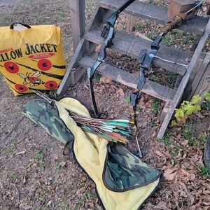 2-65pound compound bows